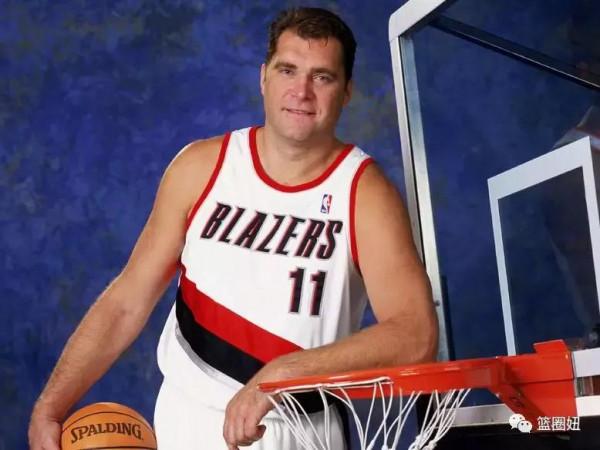 帶著殘疾人停車牌打球！掀翻美國夢之隊一條腿就能跟奧尼爾五五開