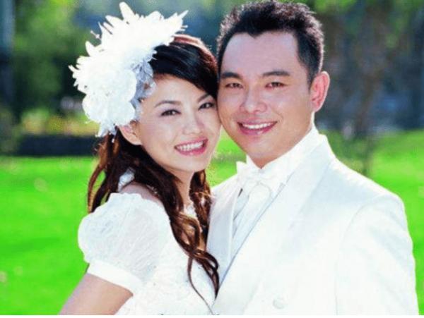 45歲的李湘,走到今天這一步,午夜夢迴時她是否後悔過? 45歲的李湘,走到今天這一步,午夜夢迴時她是否後悔過?