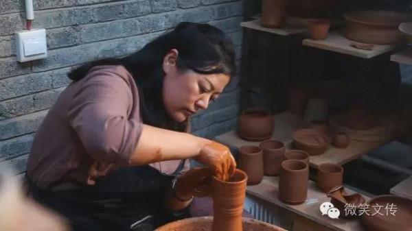 潘娟:泥的呼吸、陶的肌理、火的歌曲 潘娟:泥的呼吸、陶的肌理、火的歌曲