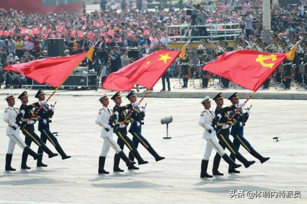 軍隊的副政委和政治工作部主任到底有什麼區別？