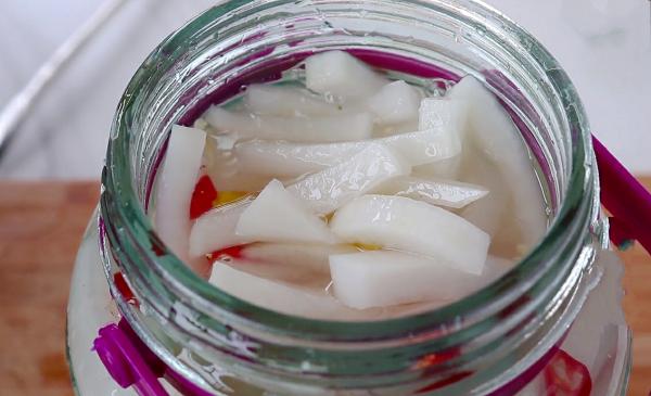 醃蘿蔔，最忌直接殺水！教你正確做法，蘿蔔入味好吃，放一年不壞