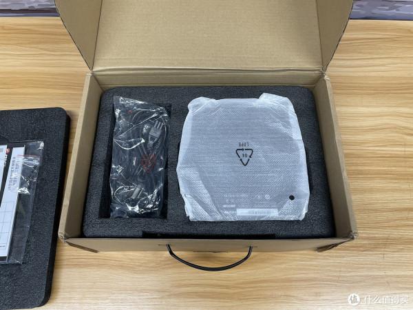 巴掌大小的主機！微星DP20Z準系統小主機開箱