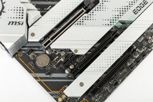 12700KF +Z690刀鋒鈦 +H150i ELITE LCD +3070TI，聯力O11 EVO裝機分享