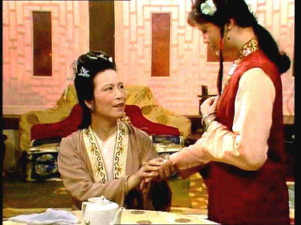 元春挺釵有太多不合理,背後藏著紅樓夢最大的政治秘密 元春挺釵有太多不合理,背後藏著紅樓夢最大的政治秘密