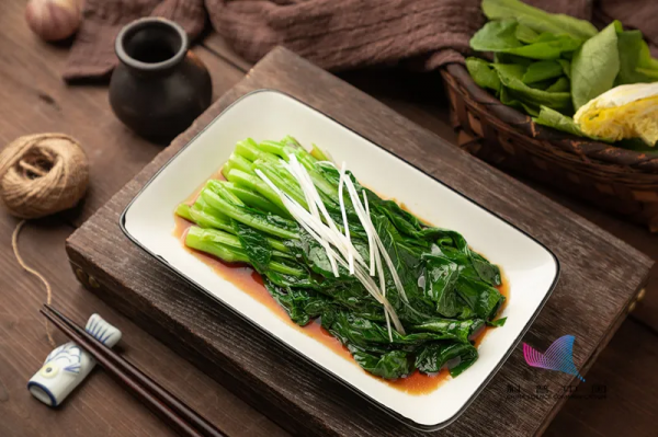 過年剩的隔夜菜到底還能不能吃？真的致癌嗎？趕緊告訴爸媽