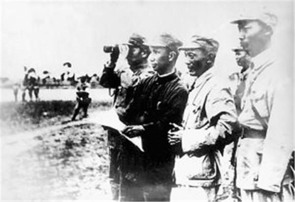 杜聿明被俘後被“陳主任”審訊,他下意識地問:你是陳毅將軍嗎? 杜聿明被俘後被“陳主任”審訊,他下意識地問:你是陳毅將軍嗎?