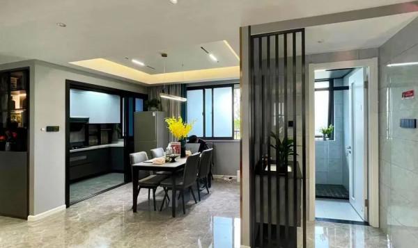 狂砸5面牆,4房改3房,丈夫看了才懂媳婦的用心 狂砸5面牆,4房改3房,丈夫看了才懂媳婦的用心