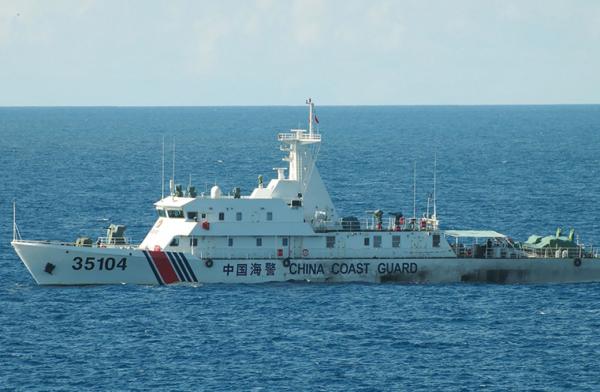 5艘漁船搭載日本右翼分子,欲強行登陸釣魚島,4艘中國海警船出擊 5艘漁船搭載日本右翼分子,欲強行登陸釣魚島,4艘中國海警船出擊