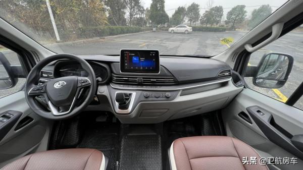 一家三口出行首選的房車