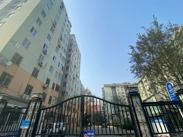 直降百萬，月壇跌落神壇？