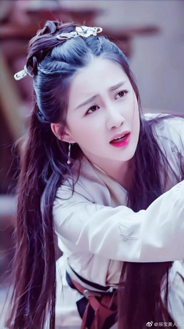 陳欣予唯美桌布