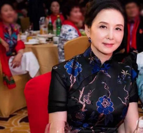 86版《西遊記》中的8大女神,最大的69歲,最小的56歲 86版《西遊記》中的8大女神,最大的69歲,最小的56歲