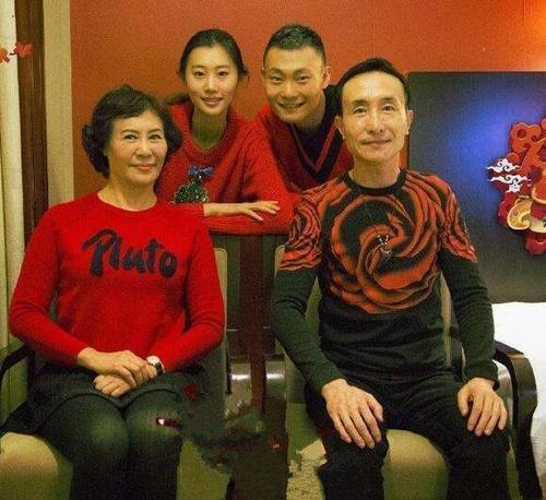 智慧父親鞏漢林：我是婚姻學校校長