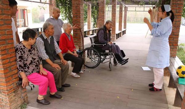 沒有人願意“三世同堂”