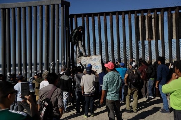 按照歷史規律，美國解體只是時間問題，或將再次爆發一場內戰