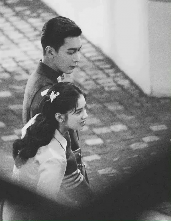 50歲老戲骨都被磨成矽膠少女臉，當代國產劇還能更辣眼嗎