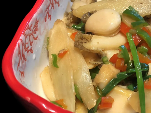 潮爸9月20日午餐記錄，仔姜炒鮑魚、嫩豆腐蝦泥雞蛋羹、自制叉燒