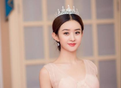 10個月上線6部劇，看到蔡文靜的努力後才知道，趙麗穎有多了不起