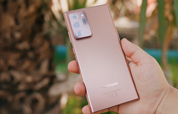 花6299元，在年末撿漏三星Note20UItra虧嗎？摸到真機一切都值了