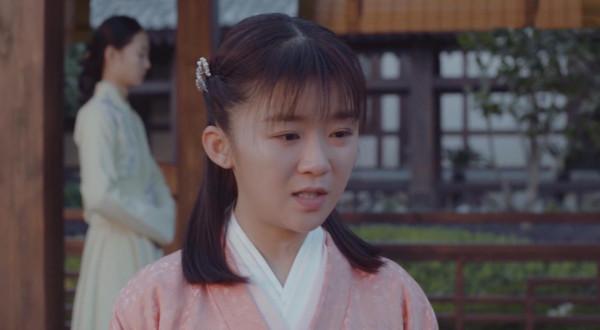 “清純校花”宋伊人：出道多年不溫不火，如今被傳背後有人撐腰