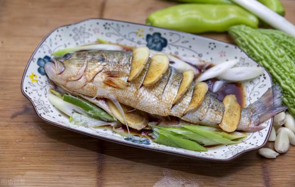 4道冷盤,10道熱菜加上2碗湯,2021豐盛的中秋團圓飯,簡單沒難度 4道冷盤,10道熱菜加上2碗湯,2021豐盛的中秋團圓飯,簡單沒難度