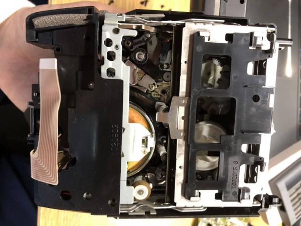 閒著無事又拆臺攝像機 閒著無事又拆臺攝像機