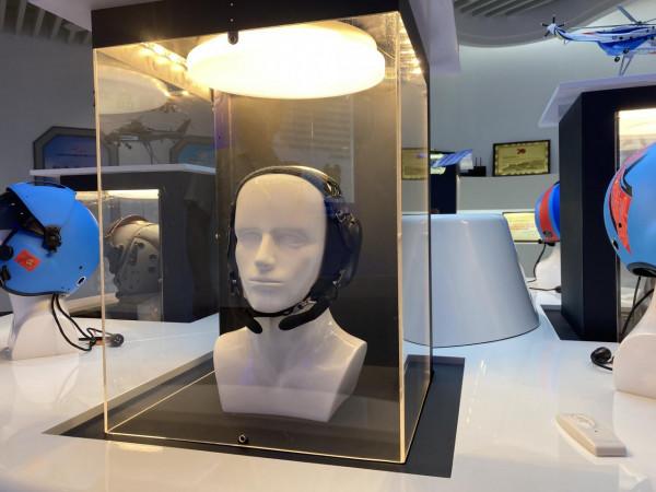 太空家園背後“你”一樣重要丨航天員想家的時候,小耳機幫了大忙 太空家園背後“你”一樣重要丨航天員想家的時候,小耳機幫了大忙