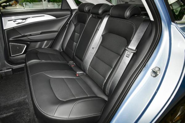 續航增加、動力提升，價格還降了，新款幾何A Pro值得買嗎？