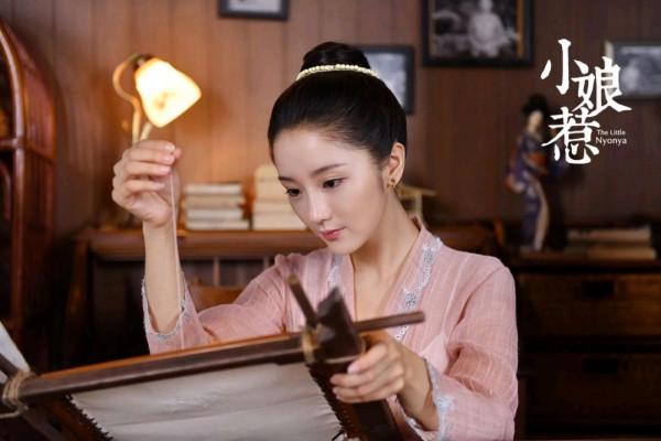 講述善良女子月娘故事的電視劇《小娘惹》今天央視八套開播