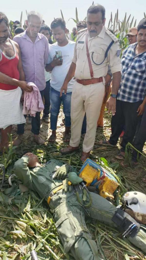 印度空軍幻影2000戰機墜毀,這些“老爺機”到底還能撐多久? 印度空軍幻影2000戰機墜毀,這些“老爺機”到底還能撐多久?