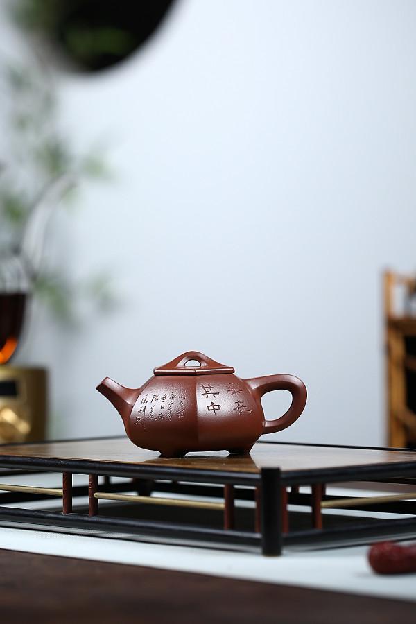 如果這是你的第一把紫砂壺，你會選擇什麼？