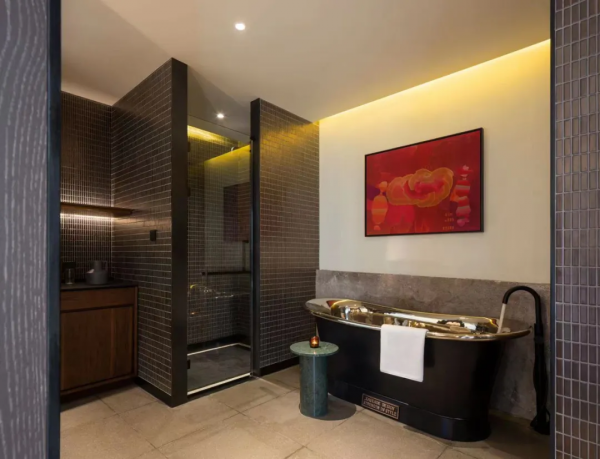 沉浸式體驗10000㎡水鄉秘境，住loft星空房，不輸奢牌品質度假