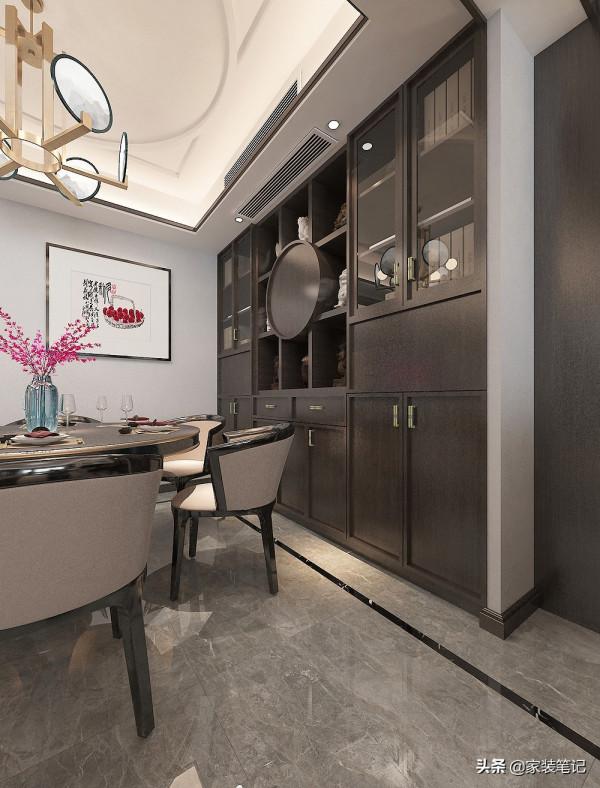 走進她的中式風新家，進門就把我深深吸引了，玄關鞋櫃設計太好看