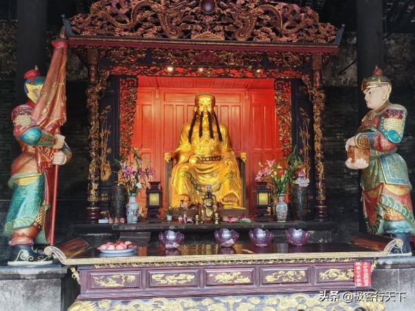 蘆苞祖廟，儒釋道三教合一，位列廣東三大古廟之一