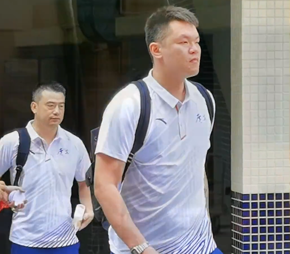 廣東出征全運！朱總霸氣，趙錦洋太憨，小胡偶像氣質，二飛缺席