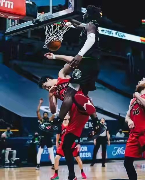 美媒重排2020選秀：三球登頂成狀元，懷斯曼下跌或被交易