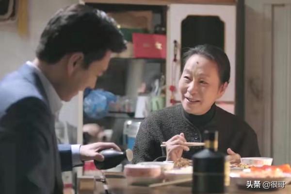 《突圍》中的女性角色都不是省油的燈,扮演者也絕非泛泛之輩 《突圍》中的女性角色都不是省油的燈,扮演者也絕非泛泛之輩