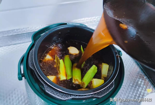 一兩個人的壓力，就讓這鍋背吧