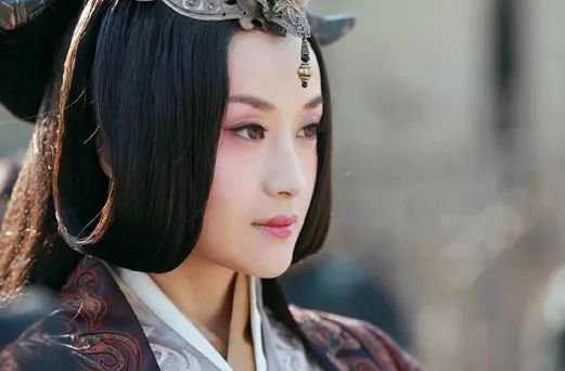 8位“巖女郎”今昔對比,有人依舊炙手可熱,有人嫁豪門又離婚 8位“巖女郎”今昔對比,有人依舊炙手可熱,有人嫁豪門又離婚
