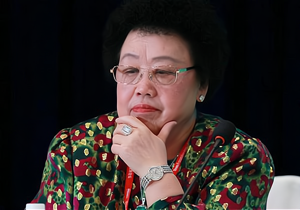 &OpenCurlyDoubleQuote;唐僧&rdquo;遲重瑞的下場，給很多想贅入豪門的男星提了個醒