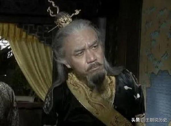 朱元璋去兒子家裡,看到一位絕色女子!怒道:不殺你們,天理難容 朱元璋去兒子家裡,看到一位絕色女子!怒道:不殺你們,天理難容