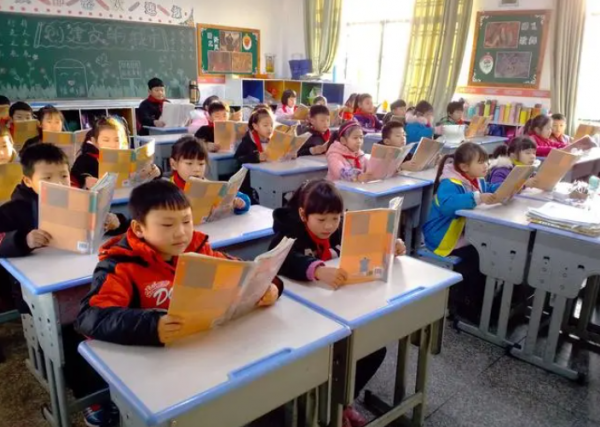 民辦學校或將轉為公立，老師應該何去何從？有關部門給出方案