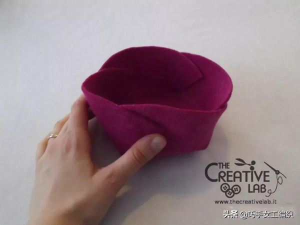 還在花錢買收納盒?一塊布剪幾刀立起來就有無數個,新手都贊不絕 還在花錢買收納盒?一塊布剪幾刀立起來就有無數個,新手都贊不絕