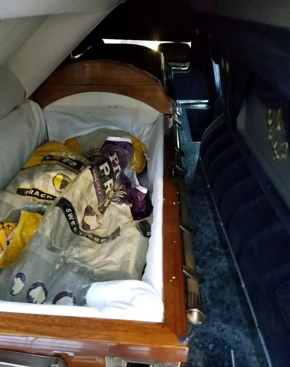 中柬警方聯手破獲販毒大案，350公斤毒品竟被藏到這裡......