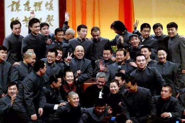 二人轉演員春天來了？趙本山甩出王炸，直接將3位愛徒送上院線