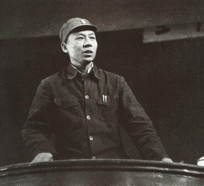 血戰大胡莊，劉本成是全連83人唯一倖存者，首長得知直接調到身邊