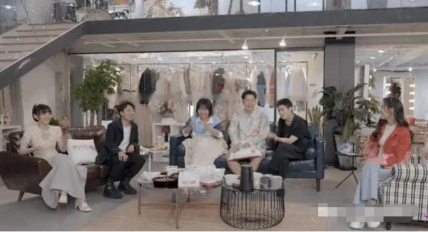 《跑男》迎來大換血，4男3女陣容極罕見，baby被邊緣化C位不保