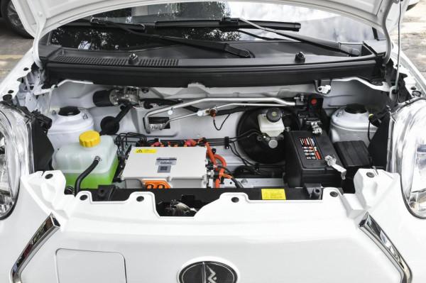 新車|凌寶BOX再添新版本,卓文君版售4.98萬元起,續航320公里 新車|凌寶BOX再添新版本,卓文君版售4.98萬元起,續航320公里