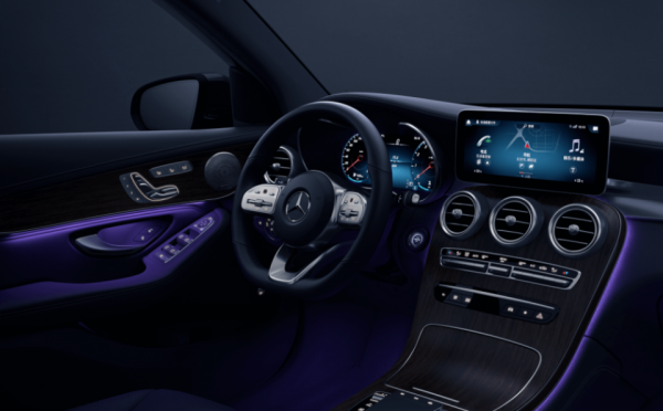 氣場更強大，價效比更高，買攬勝極光L不比賓士GLC香？