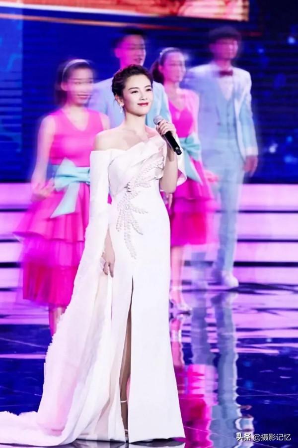 劉濤：逞嬌呈美